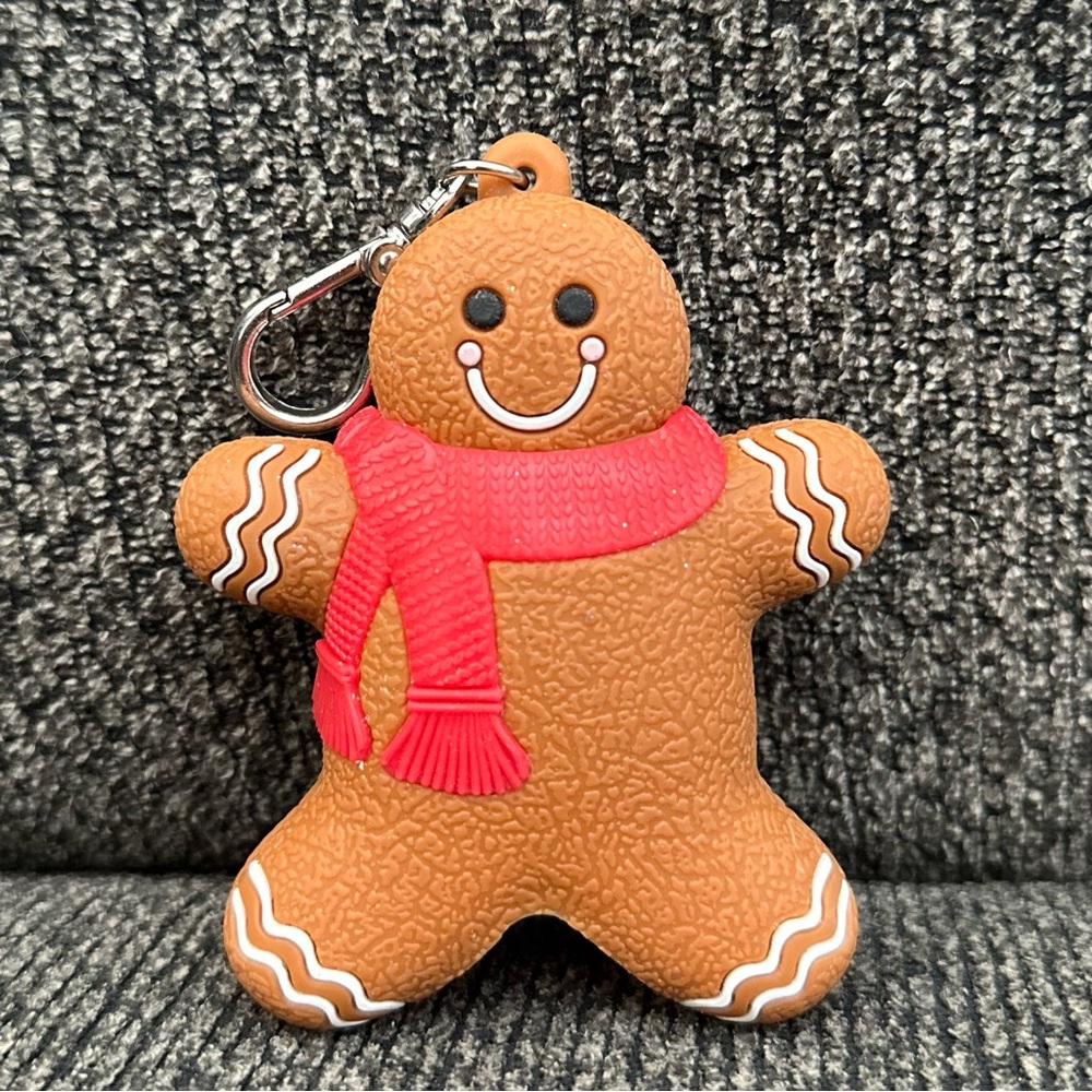 NWOT bath and body works gingerbread cookie pocketbac holder
